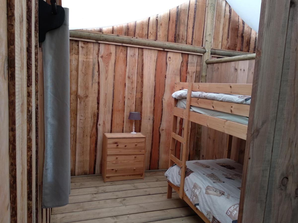 Domaine Ramonjavel, Glamping & Alpaca'S Acomodação com café da manhã Fongrave Exterior foto